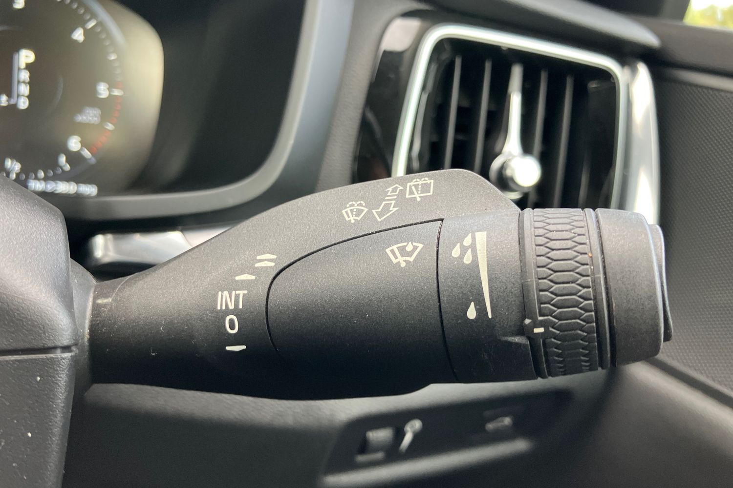 Used Volvo V60 2019 for sale - 77527768: Photo 19