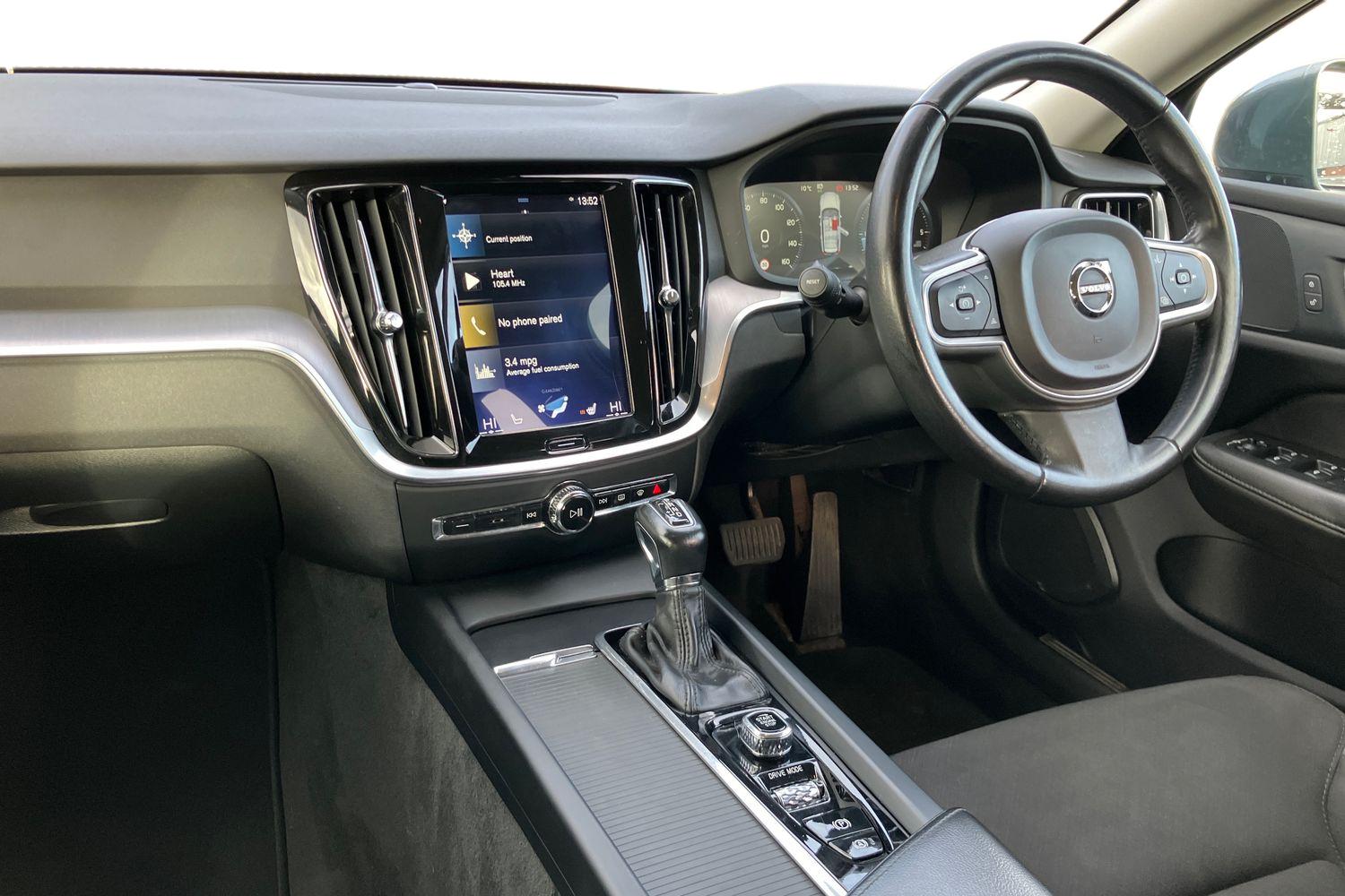 Used Volvo V60 2019 for sale - 77527768: Photo 4