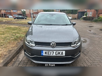 Used Volkswagen Polo 2017 for sale - 78794327: Photo