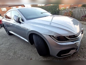 2019 - 2.0 TSI R-Line 5dr DSG