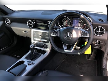 Used Mercedes-Benz SLC 2019 for sale - 77728782: Photo