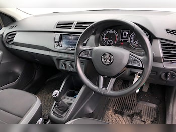 Used Skoda Fabia 2020 for sale - 75705213: Photo