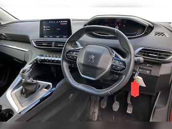 Used Peugeot 3008 2017 for sale - 79371829: Photo