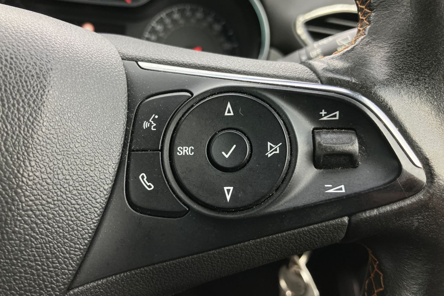 Used Vauxhall Crossland X 2019 for sale - 77444080: Photo 17