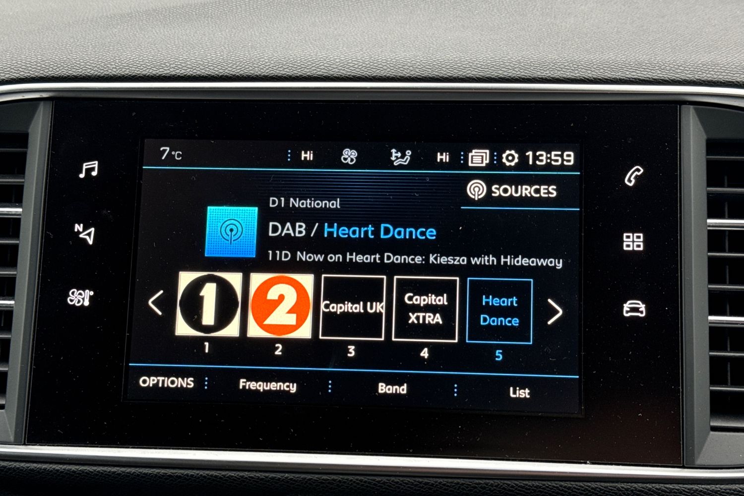 Used Peugeot 308 2018 for sale - 77812657: Photo 6