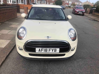 2018 - 1.5 Cooper 5dr [Tech Pack]