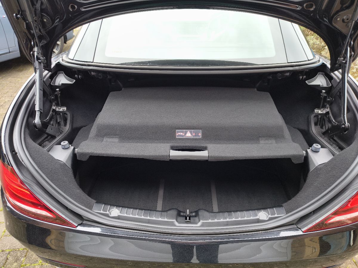 Used Mercedes-Benz SLC 2018 for sale - 77904454: Photo 10