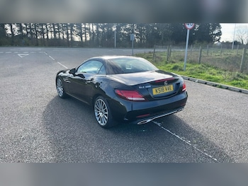 Used Mercedes-Benz SLC 2018 for sale - 77904454: Photo