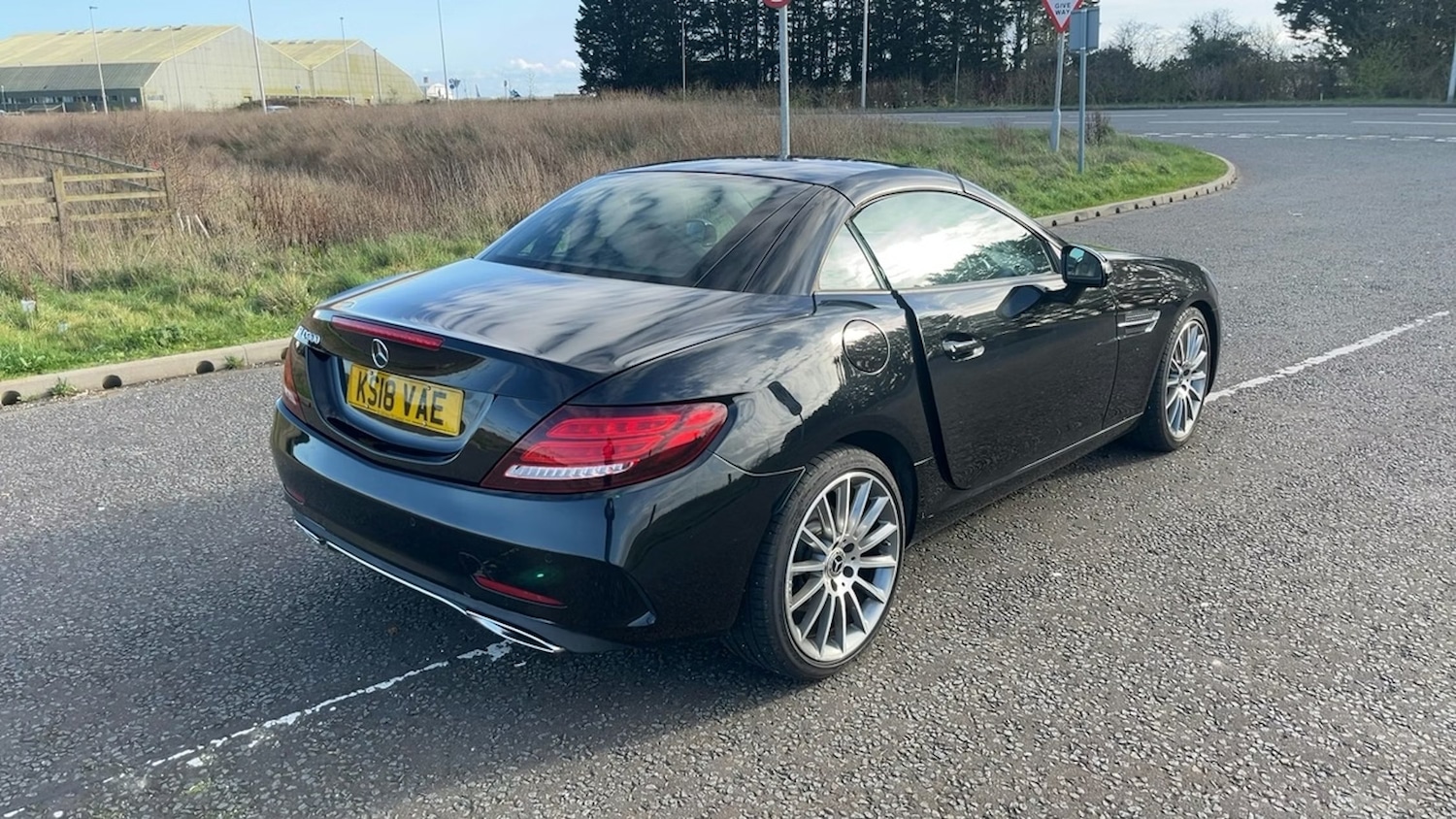 Used Mercedes-Benz SLC 2018 for sale - 77904454: Photo 4