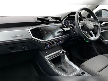 Used Audi Q3 2019 for sale - 79167786: Photo