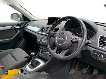 Used Audi Q3 2018 for sale - 77527324: Photo