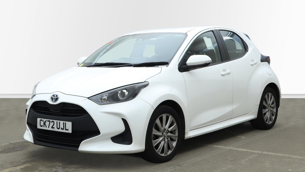 Used Toyota Yaris 2022 for sale - 76929259: Photo 2