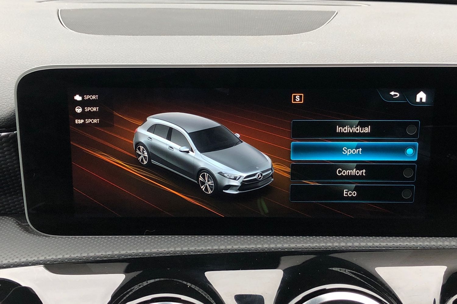 Used Mercedes-Benz A-Class 2019 for sale - 77535310: Photo 11