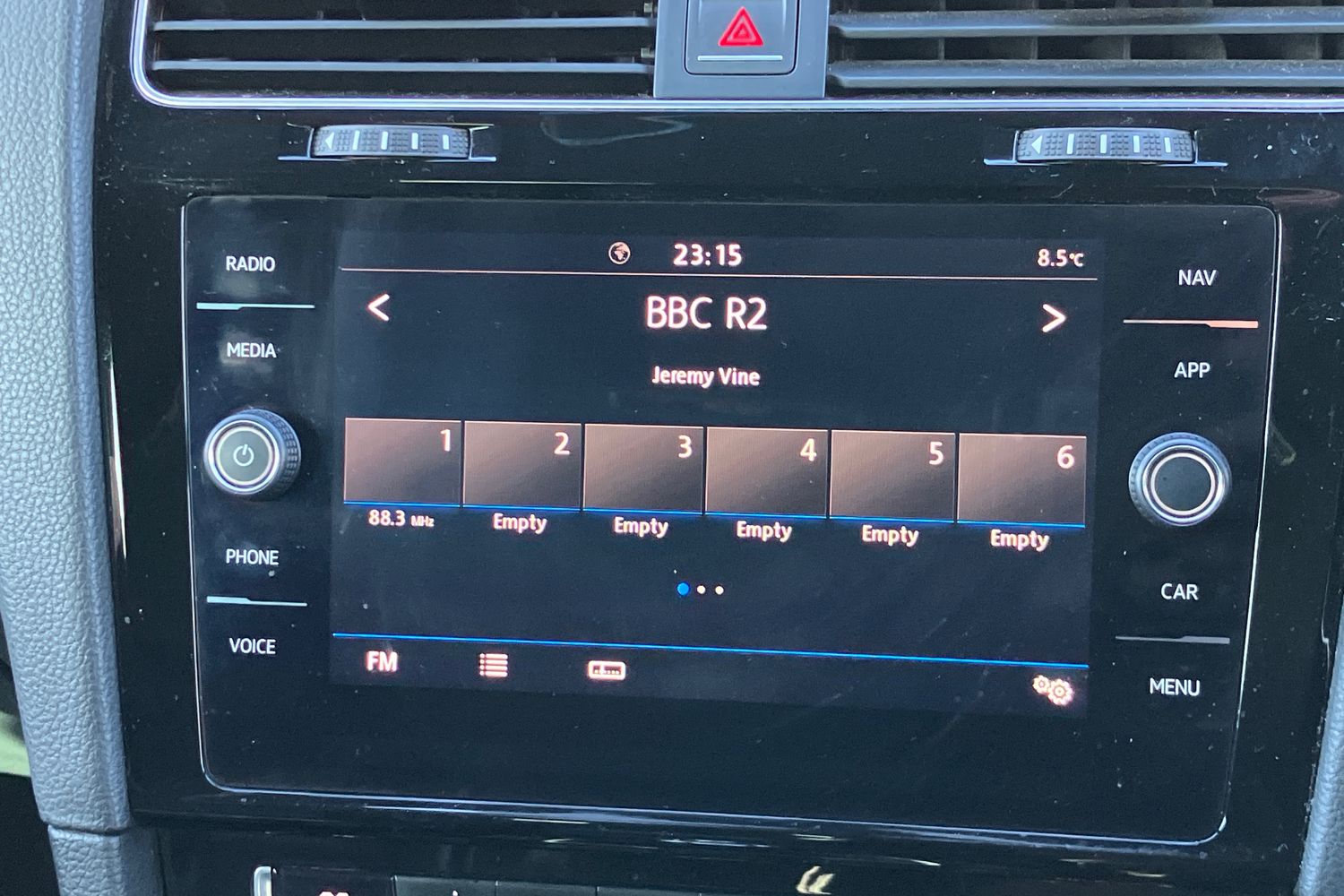 Used Volkswagen Golf 2017 for sale - 77527708: Photo 6