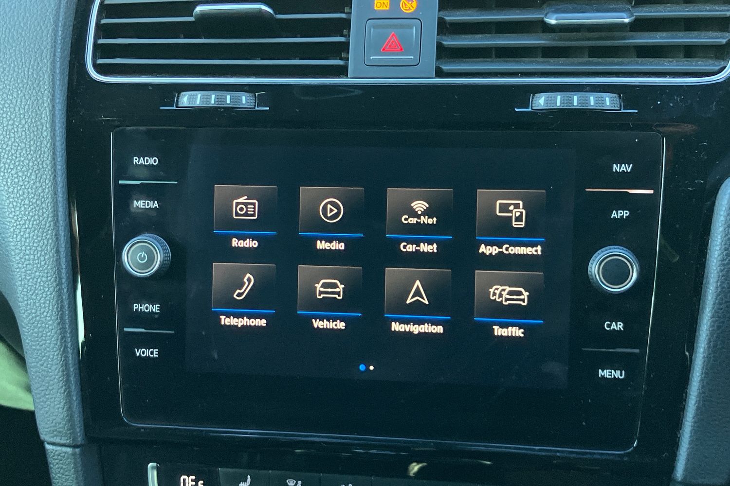 Used Volkswagen Golf 2017 for sale - 77527708: Photo 9