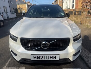 Used Volvo XC40 2021 for sale - 77951895: Photo