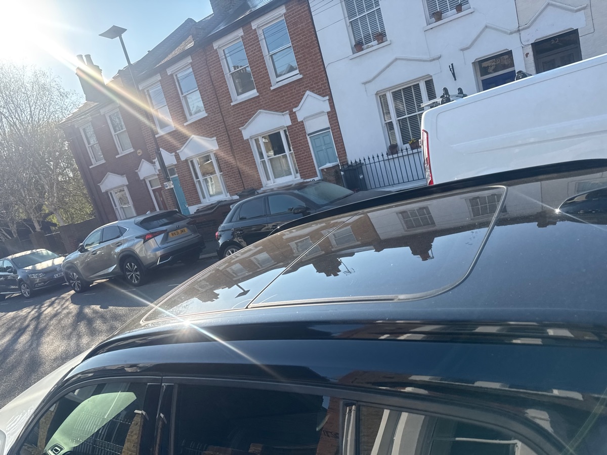 Used Volvo XC40 2021 for sale - 77951895: Photo 5