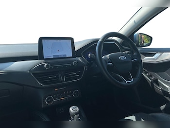 Used Ford Focus 2021 for sale - 79138407: Photo