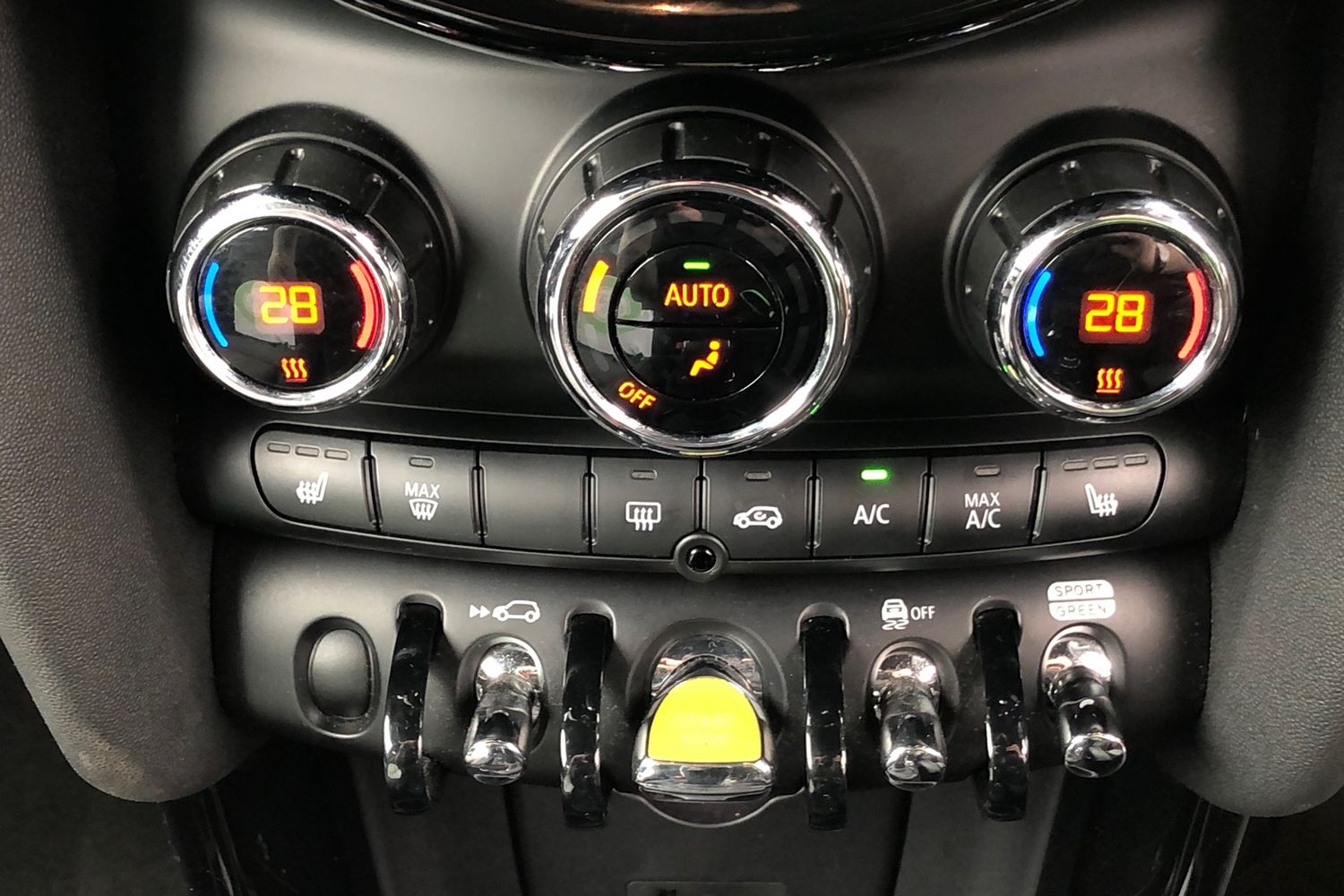 Used MINI Hatch 2022 for sale - 76069715: Photo 11