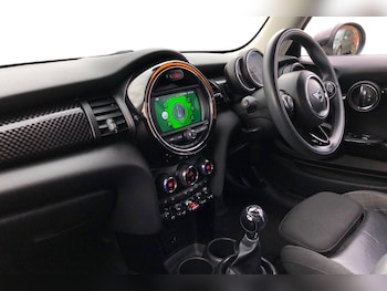 Used MINI Hatch 2019 for sale - 77706969: Photo