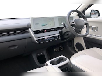 Used Hyundai IONIQ 5 2024 for sale - 76186158: Photo 4