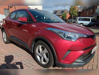 Used Toyota C-HR 2019 for sale - 75804466: Photo