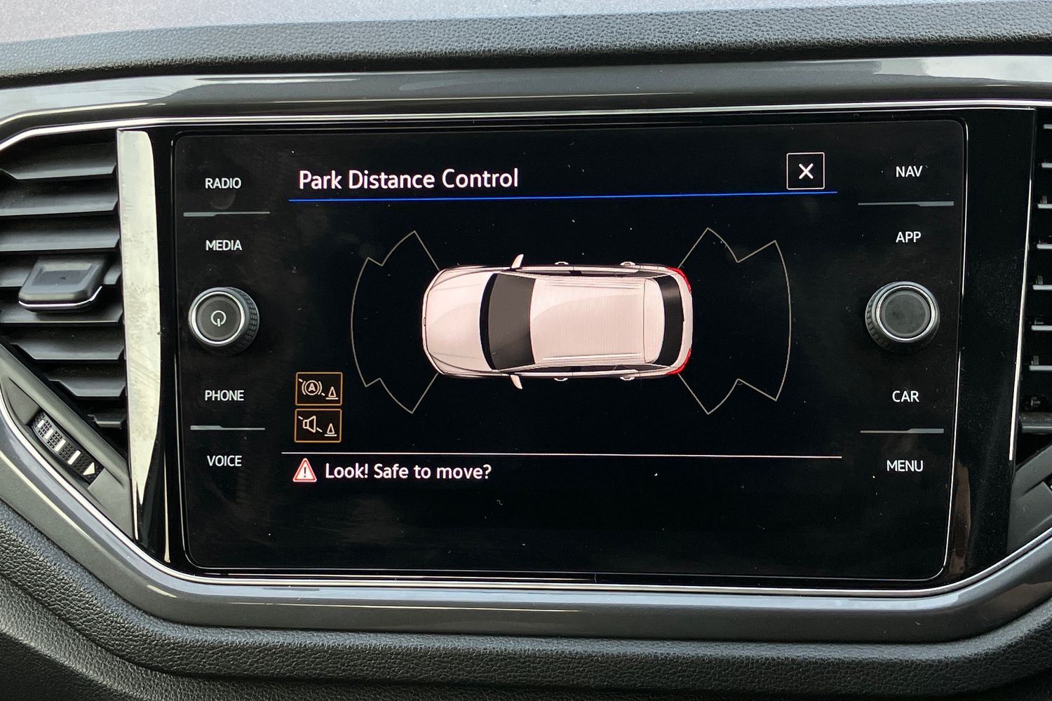 Used Volkswagen T-Roc 2022 for sale - 77514933: Photo 13