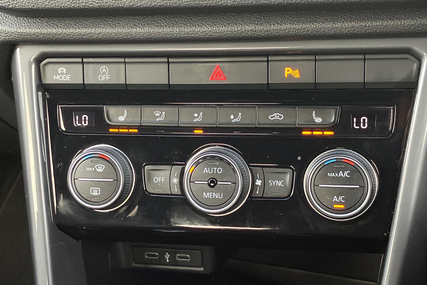 Used Volkswagen T-Roc 2022 for sale - 77514933: Photo 14