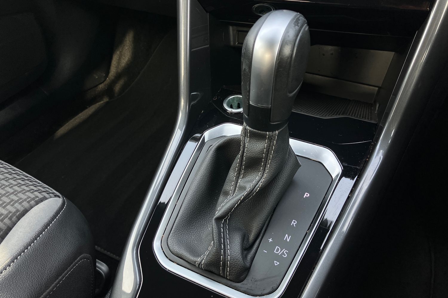 Used Volkswagen T-Roc 2022 for sale - 77514933: Photo 15