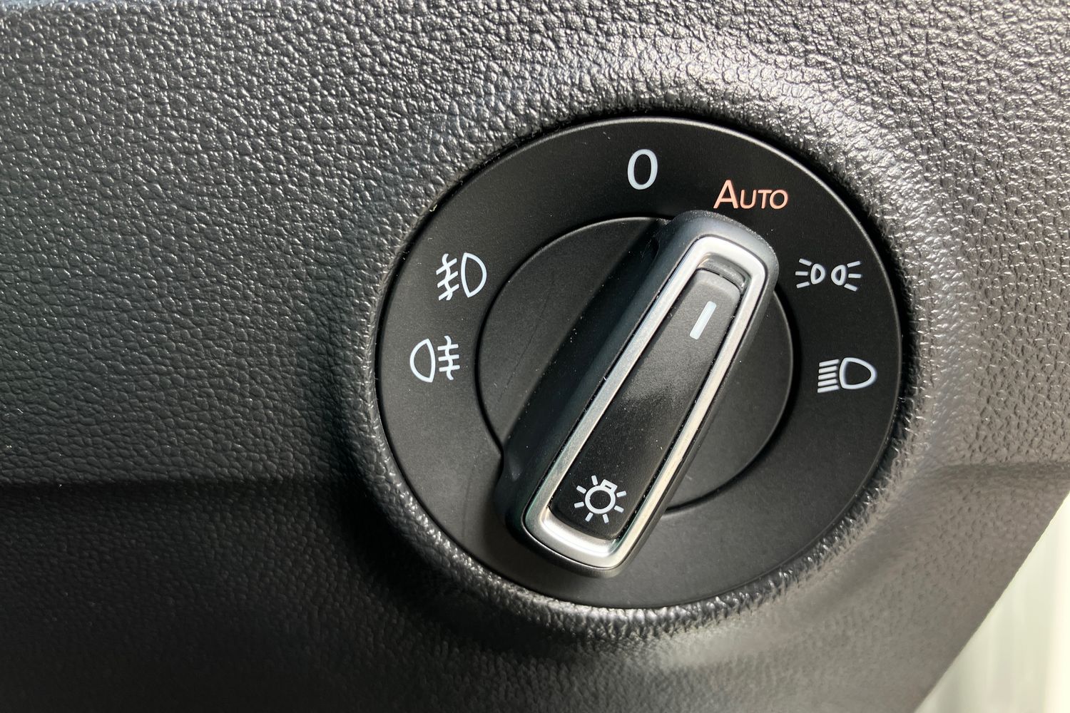 Used Volkswagen T-Roc 2022 for sale - 77514933: Photo 22