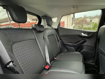 Used Ford Fiesta 2018 for sale - 76922873: Photo