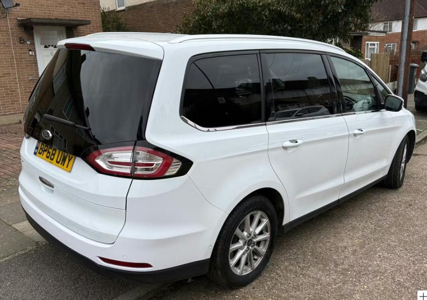 Used Ford Galaxy 2019 for sale - 77687057: Photo 2