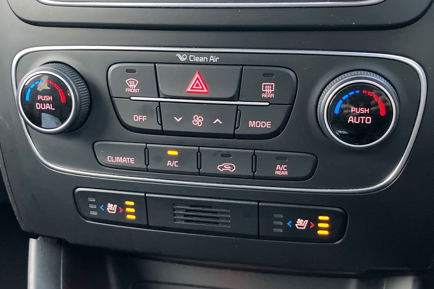 Used Kia Sorento 2015 for sale - 76495091: Photo 11