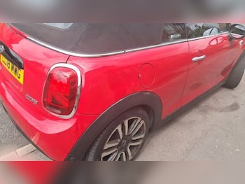 Used MINI Convertible 2018 for sale - 79301762: Photo