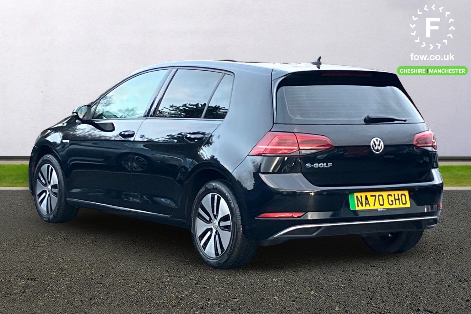 Used Volkswagen Golf 2020 for sale - 76654437: Photo 2