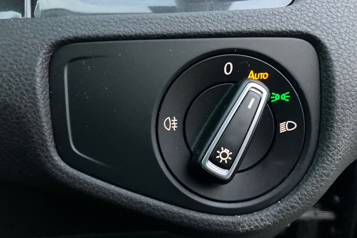 Used Volkswagen Golf 2020 for sale - 76654437: Photo 20