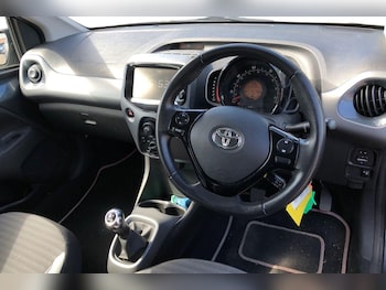 Used Toyota AYGO 2019 for sale - 78909326: Photo