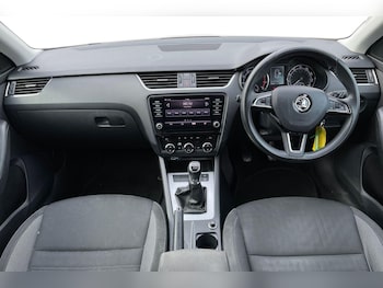 Used Skoda Octavia 2018 for sale - 79355232: Photo