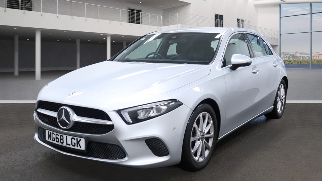 Used Mercedes-Benz A-Class 2018 for sale - 77000517: Photo 2