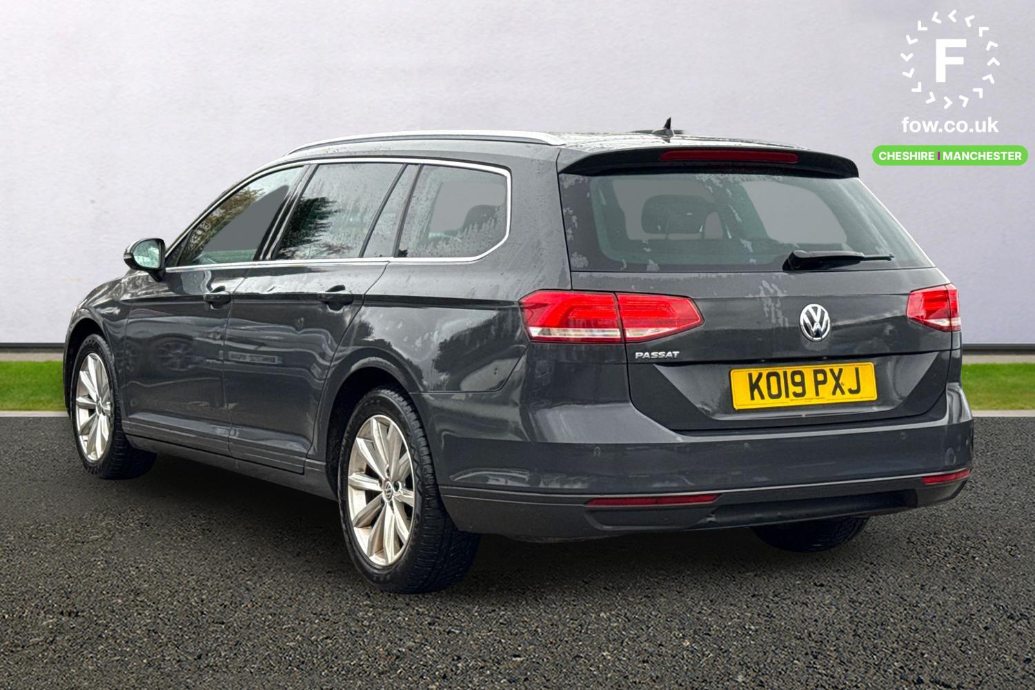 Used Volkswagen Passat 2019 for sale - 76692329: Photo 2