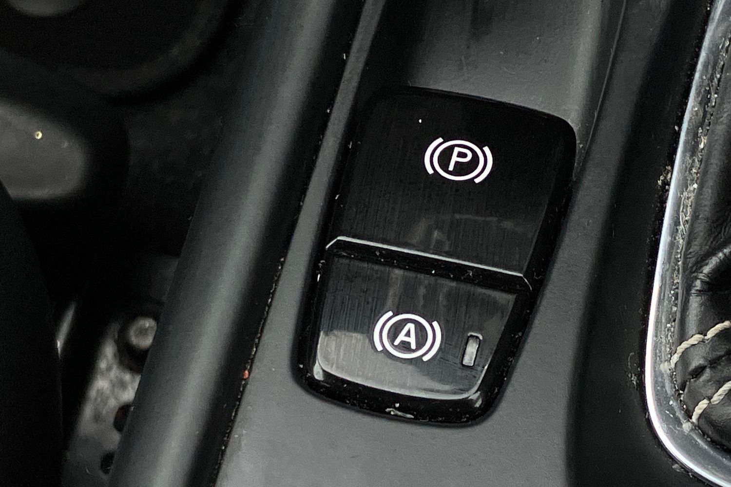 Used Volvo XC40 2021 for sale - 76416771: Photo 11