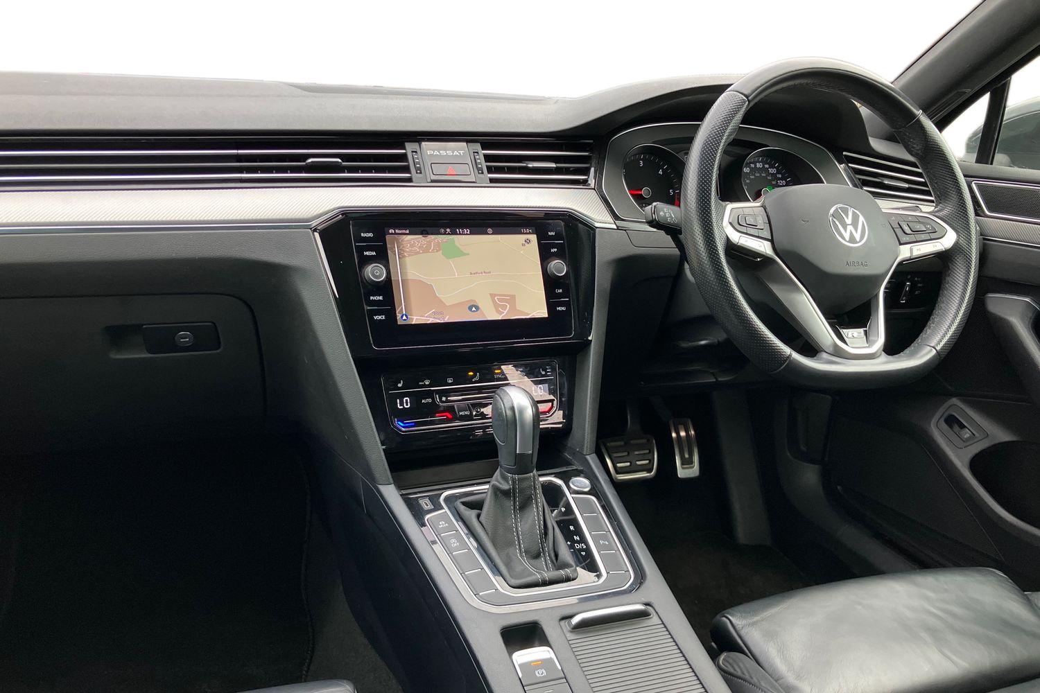 Used Volkswagen Passat 2021 for sale - 76624956: Photo 4