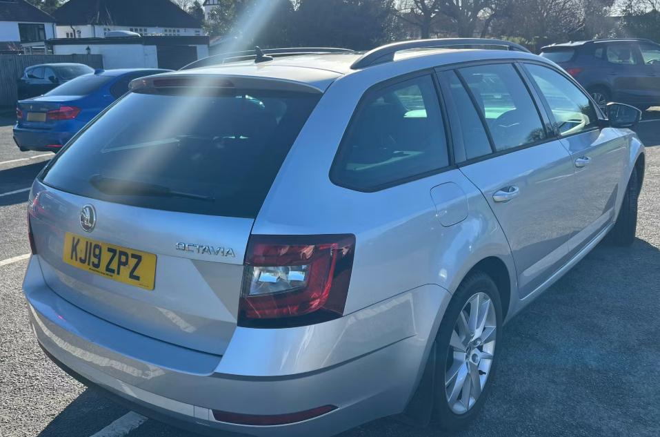 Used Skoda Octavia 2019 for sale - 77593373: Photo 2