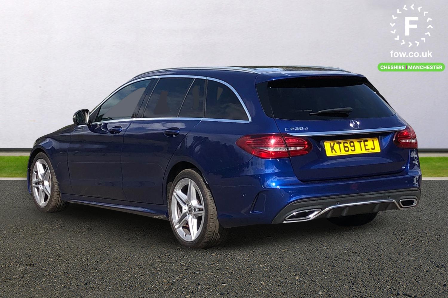 Used Mercedes-Benz C-Class 2020 for sale - 76119869: Photo 2