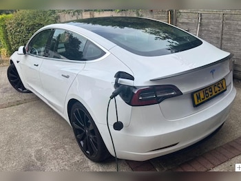 Used Tesla Model 3 2019 for sale - 79366982: Photo