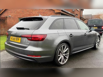 Used Audi A4 2018 for sale - 77355289: Photo