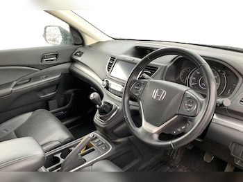 Used Honda CR-V 2018 for sale - 78341625: Photo