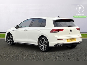 Used Volkswagen Golf 2024 for sale - 77194885: Photo