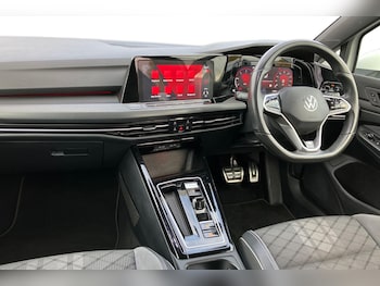 Used Volkswagen Golf 2024 for sale - 77194885: Photo