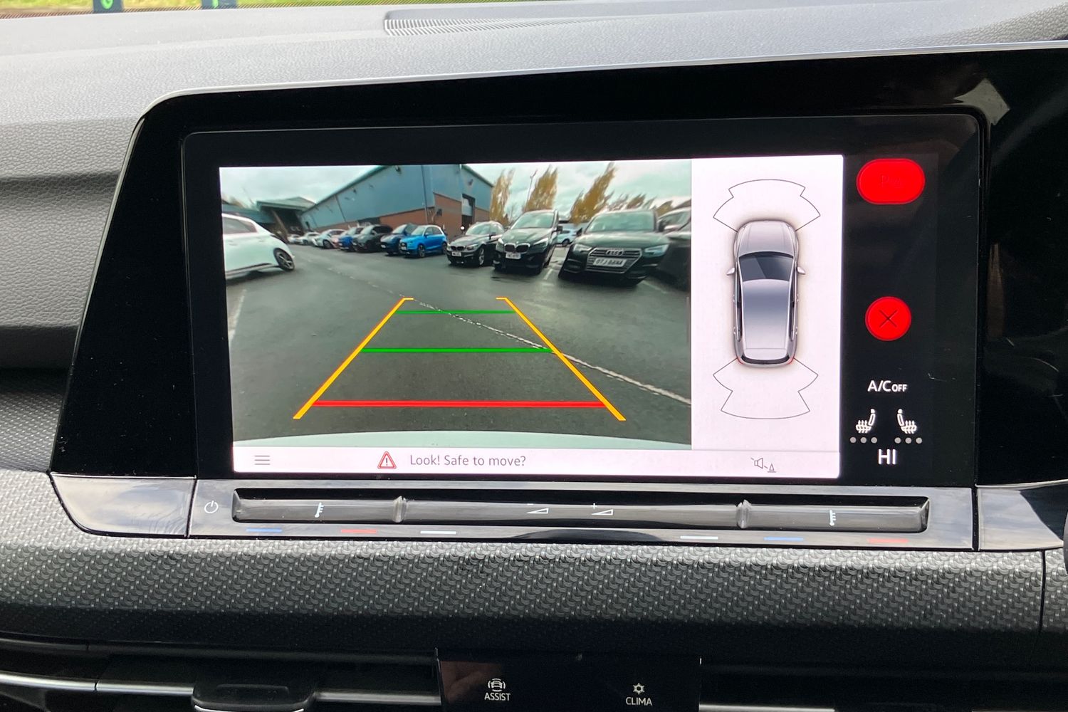 Used Volkswagen Golf 2024 for sale - 77194885: Photo 8